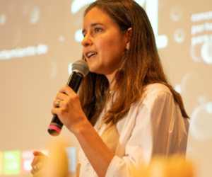 Daniela Morel, conferencista para eventos corporativos sobre Equilibrio Vida-Trabajo